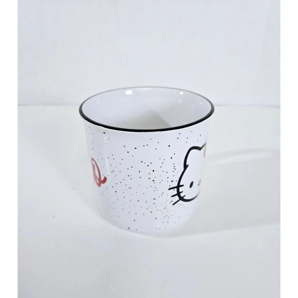 New Stylish Hello Kitty Coffee Mug, Hot or Cold, White & Red, 20fl oz - Picture 2 of 7
